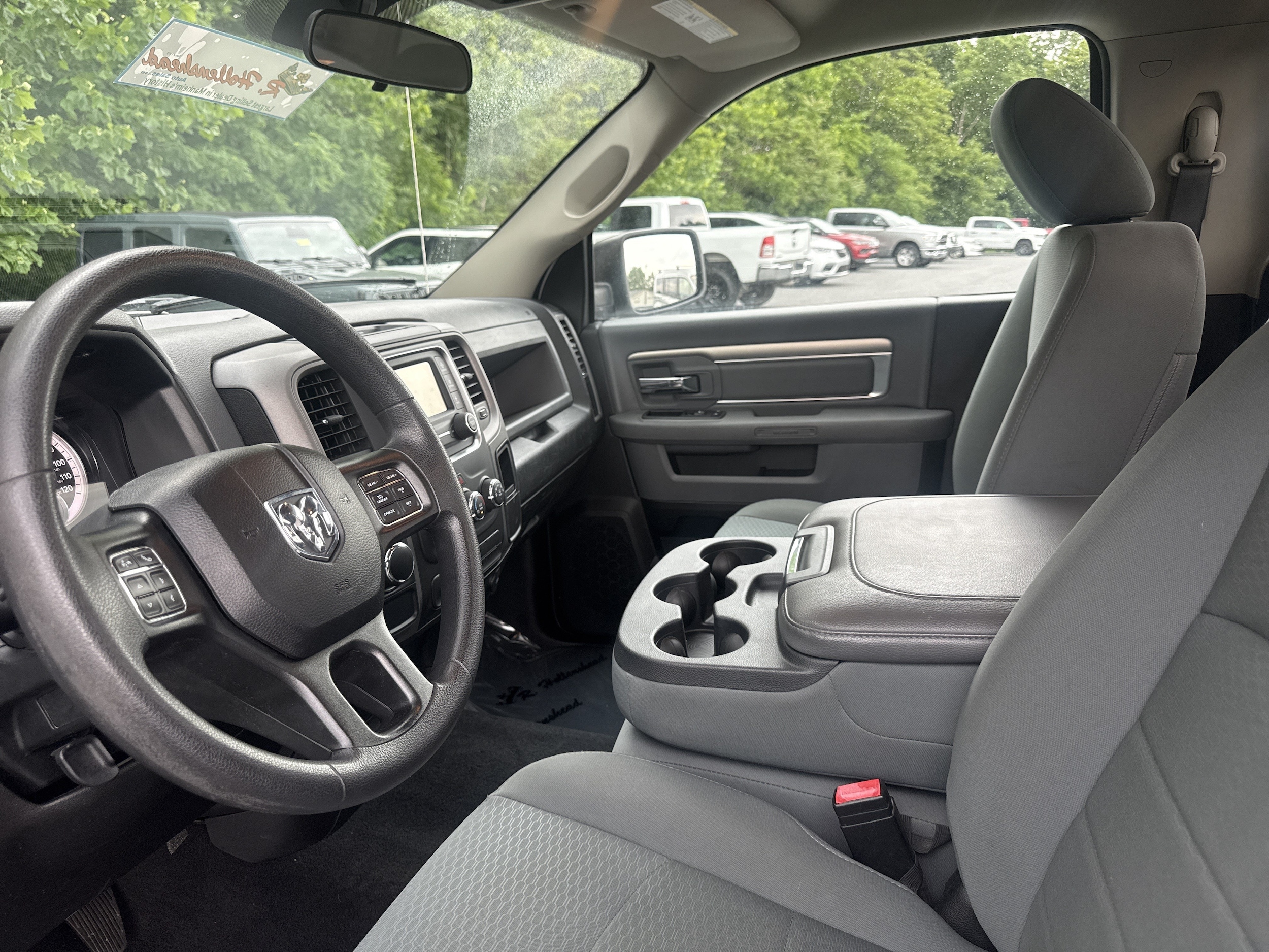 ram ram 1500 classic 2020 3C6JR6DT2LG140169 image